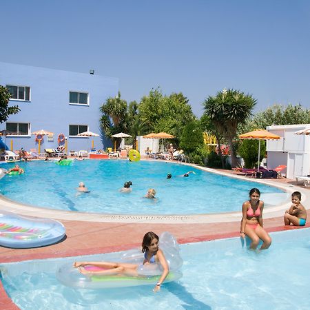 Hotel Asteria Ágios Kírykos Extérieur photo
