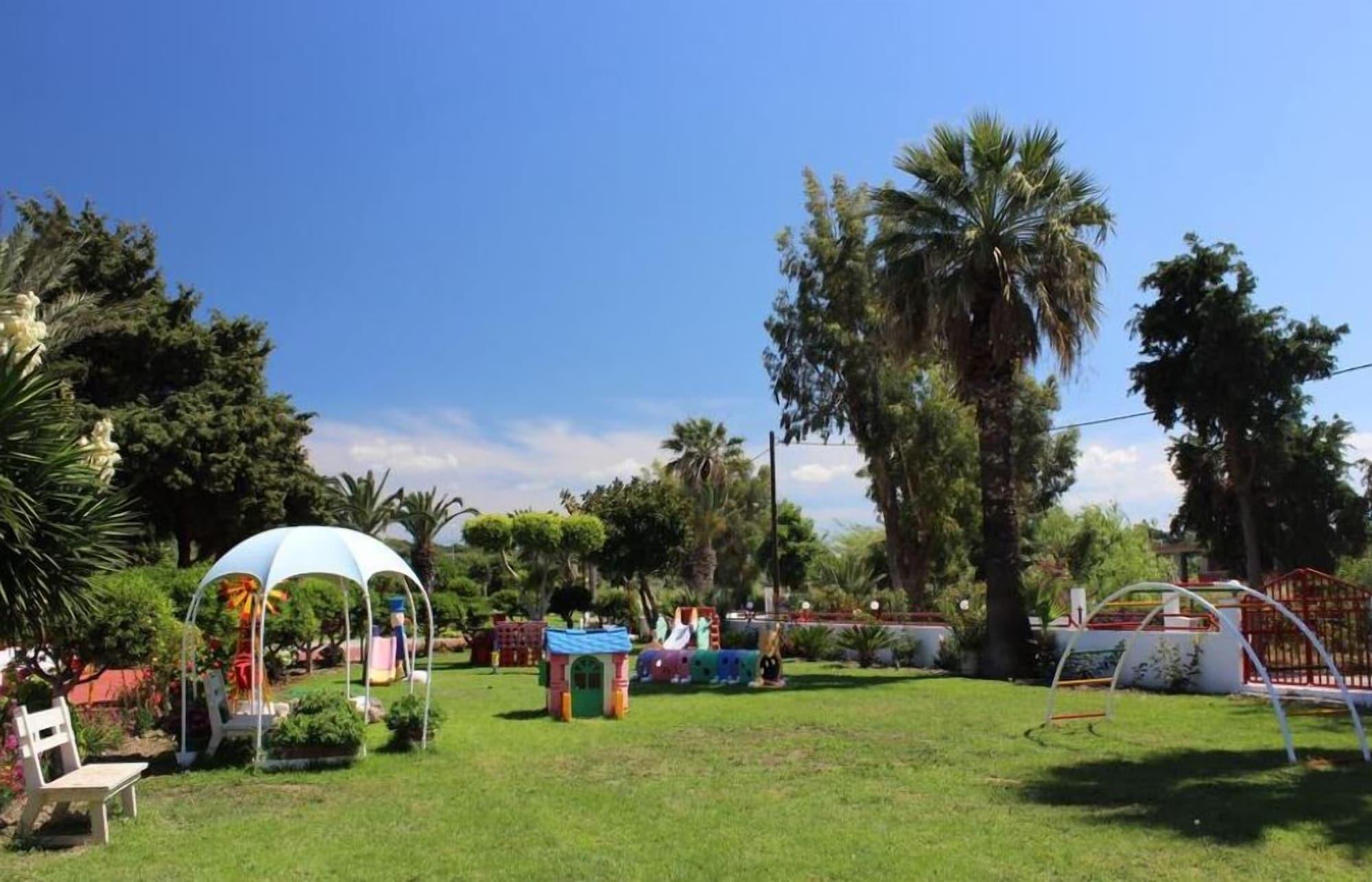 Hotel Asteria Ágios Kírykos Extérieur photo