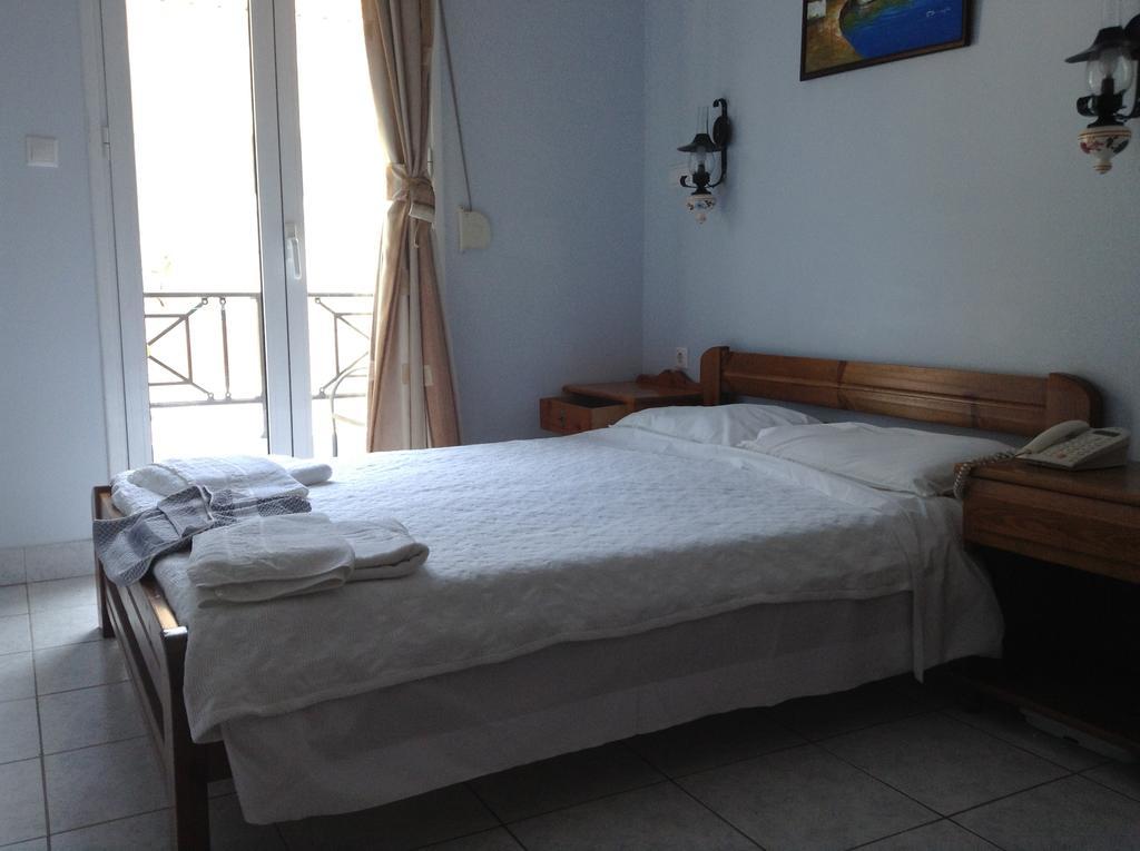 Hotel Asteria Ágios Kírykos Extérieur photo