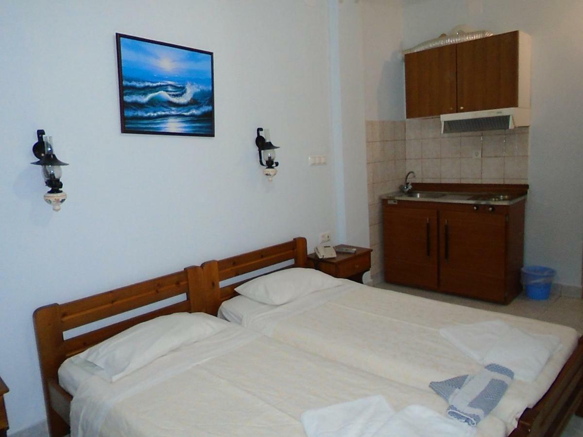 Hotel Asteria Ágios Kírykos Extérieur photo